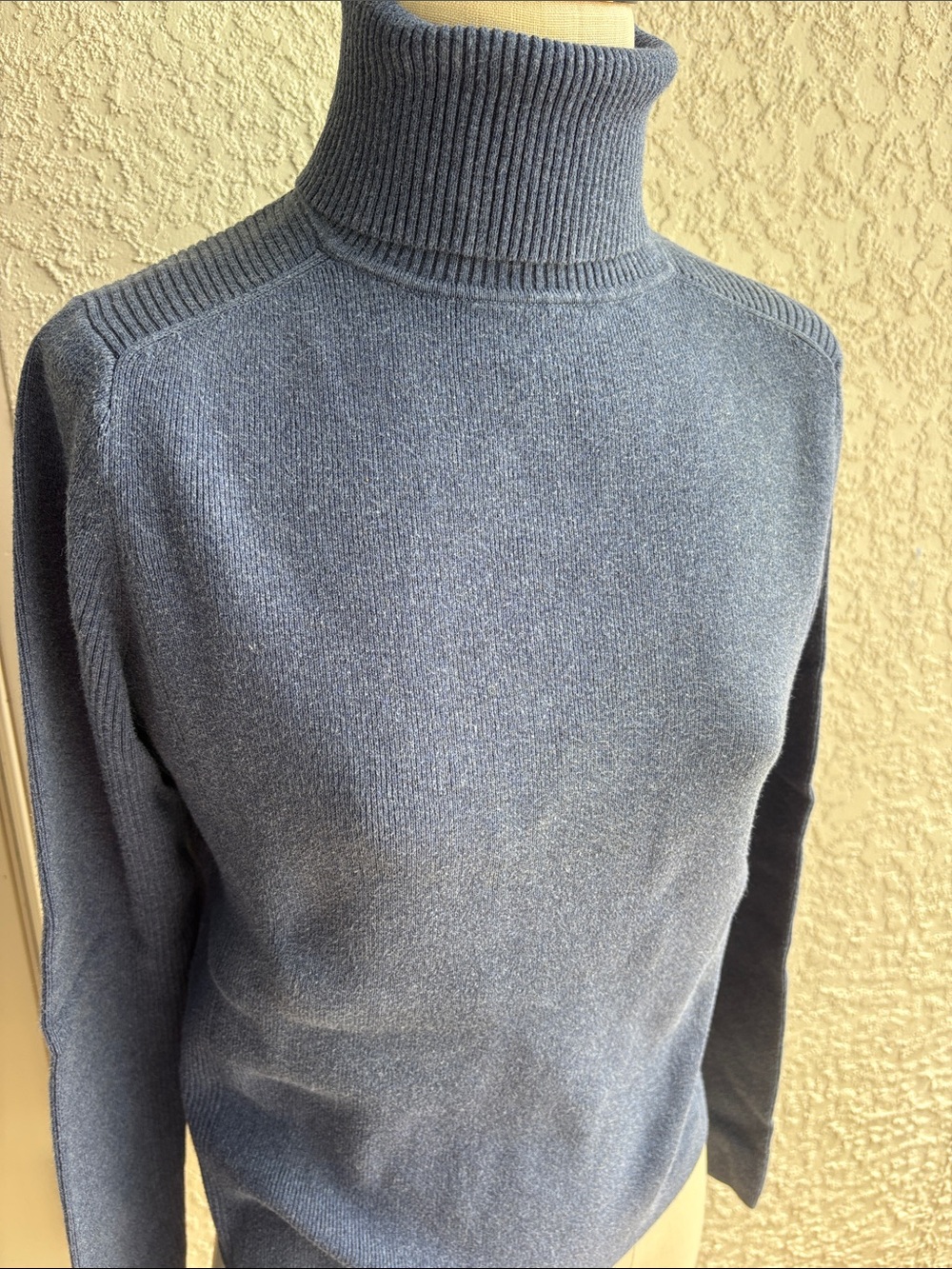 Valerie Stevens Blue Turtleneck Sweater